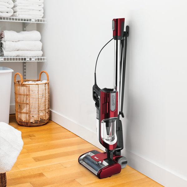 Shark Ultralight Pet Pro Corded Stick With Powerfins And Selfcleaning